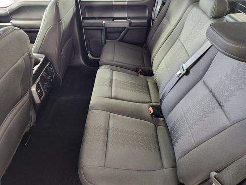 Used 2019 Ford F150 XLT w/ Equipment Group 302A Luxury AWD/4WD image 14