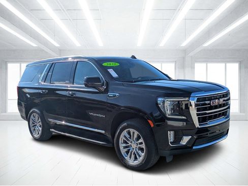 Used 2021 GMC Yukon SLT w/ SLT Luxury Plus Package image 1