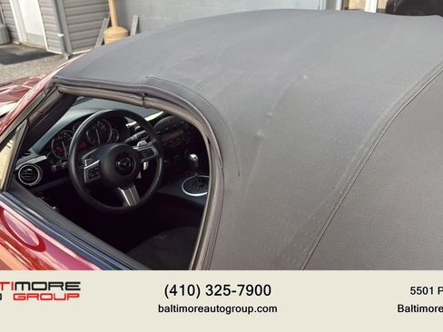 Used 2008 MAZDA MX-5 Miata Sport RWD image 35