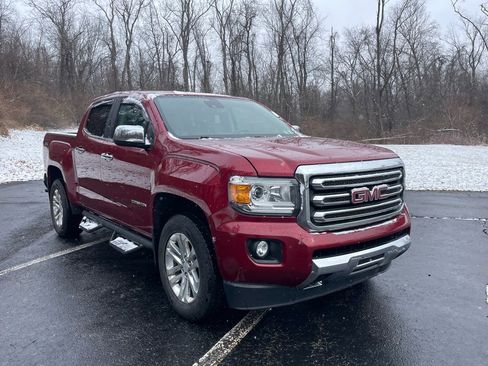Certified 2017 GMC Canyon SLT w/ Driver Alert Package image 1