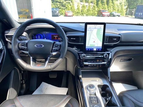 Used 2023 Ford Explorer ST w/ Equipment Group 401A AWD/4WD image 7