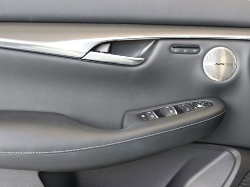 Certified 2025 INFINITI QX50 Luxe image 12