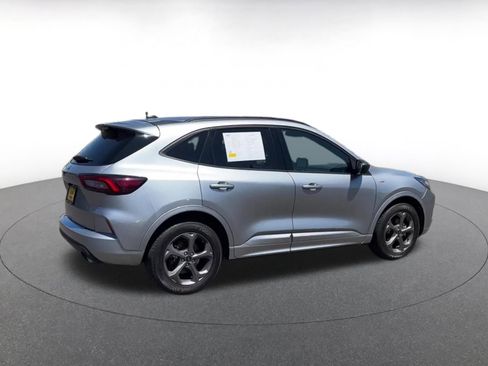 Used 2024 Ford Escape ST-Line FWD image 15