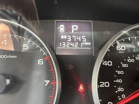 Used 2013 Subaru Legacy 2.5i Premium w/ All-Weather Pkg AWD/4WD image 19
