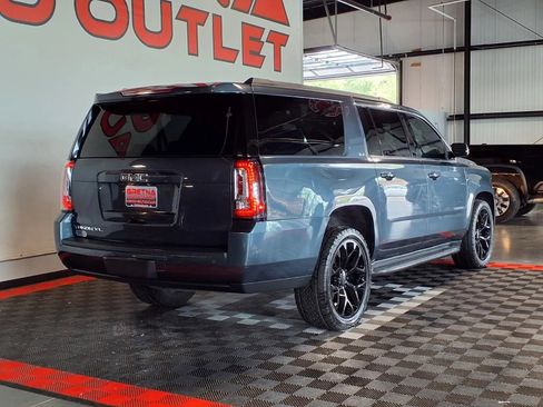 Used 2019 GMC Yukon XL SLT w/ Open Road Package AWD/4WD image 8