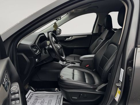 Used 2022 Ford Escape SEL FWD image 12