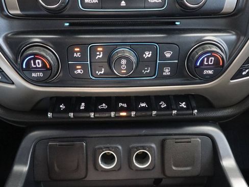 Used 2018 GMC Sierra 1500 Denali w/ Denali Ultimate Package AWD/4WD image 23