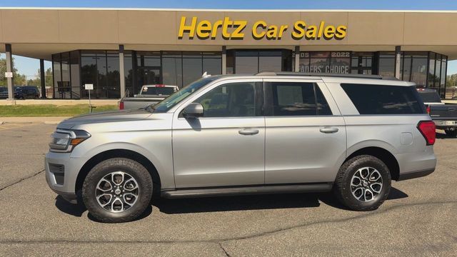 Used 2023 Ford Expedition Max XLT AWD/4WD image 5