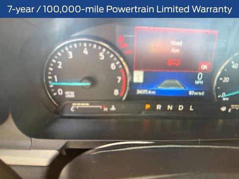 Used 2022 Ford Explorer XLT w/ Equipment Group 202A image 4