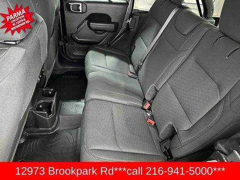 Used 2023 Jeep Wrangler Unlimited Sport AWD/4WD image 19