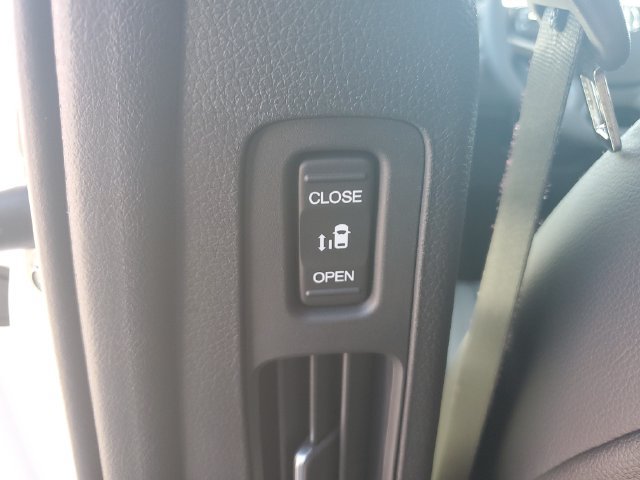 New 2027 Honda Odyssey EX-L image 17
