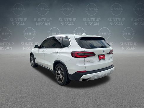 Used 2021 BMW X5 xDrive40i w/ Premium Package AWD/4WD image 38