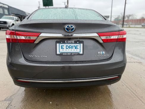 Used 2015 Toyota Avalon Limited w/ Technology Package image 6