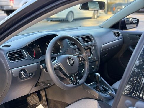Used 2018 Volkswagen Jetta S image 20