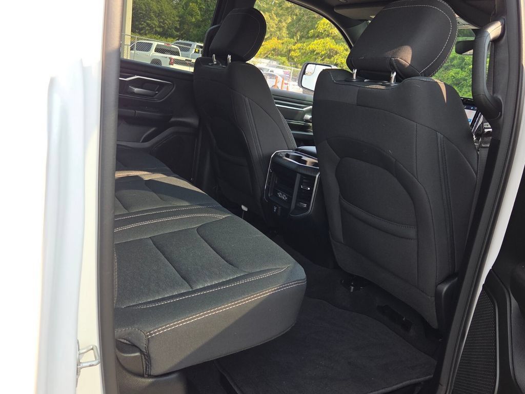 Used 2025 RAM 1500 Big Horn AWD/4WD image 12