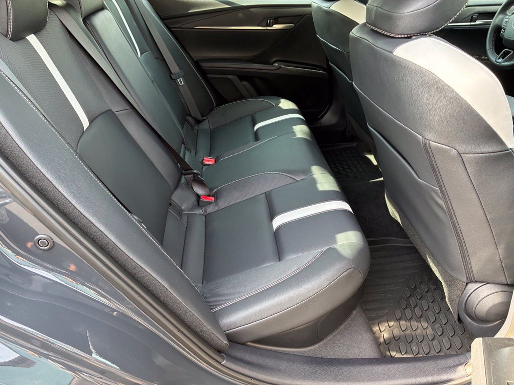 Used 2025 Toyota Camry SE FWD image 17
