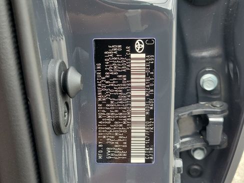 Used 2026 Toyota Corolla LE FWD image 31