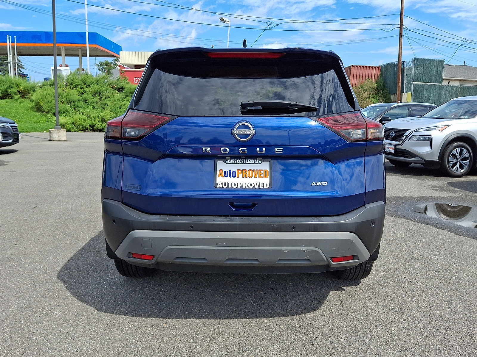 Used 2023 Nissan Rogue S AWD/4WD image 5