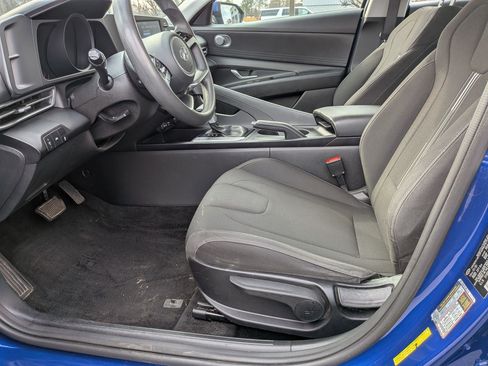 Used 2021 Hyundai Elantra SEL image 13
