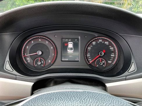 Certified 2020 Volkswagen Passat 2.0T SE FWD image 26