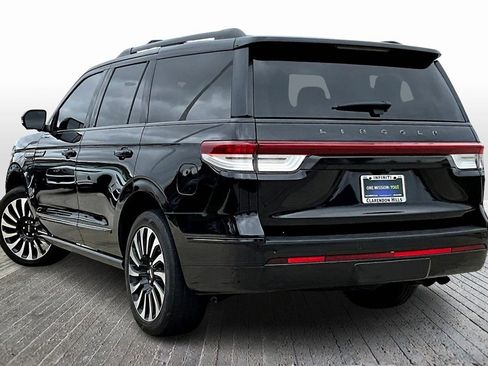 Used 2023 Lincoln Navigator Black Label image 6