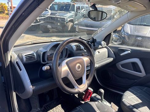 Used 2009 smart fortwo pure image 5