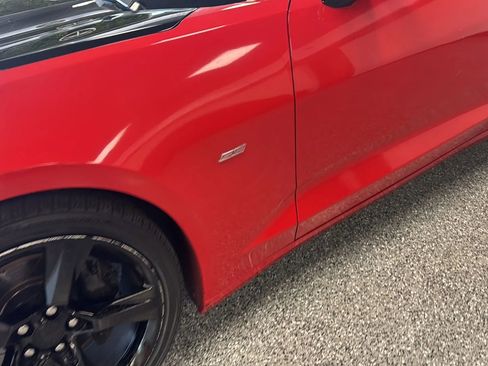 Used 2016 Chevrolet Camaro SS RWD image 32