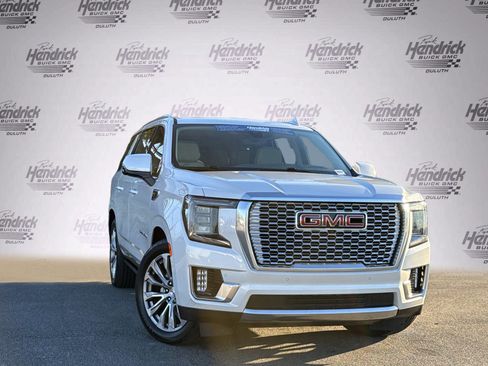 Used 2021 GMC Yukon Denali w/ Denali Ultimate Package image 2