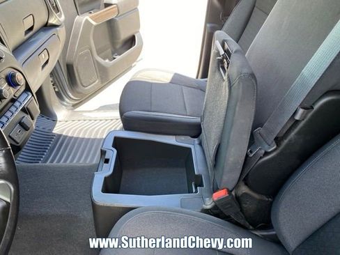 Used 2019 Chevrolet Silverado 1500 LT w/ All-Star Edition AWD/4WD image 21