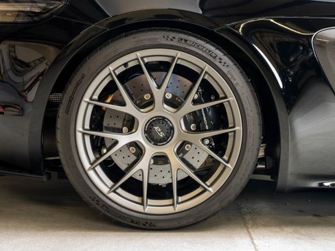 Certified 2025 Porsche 718 Boxster Spyder RS RWD image 20