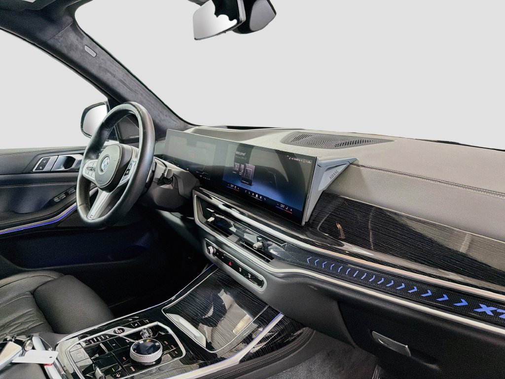 Used 2024 BMW X7 xDrive40i w/ Executive Package AWD/4WD image 33