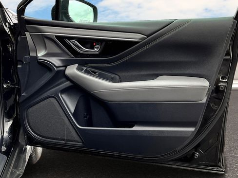 Used 2023 Subaru Outback Onyx Edition image 20