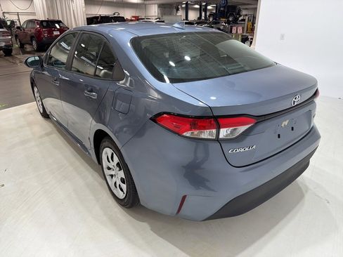Used 2025 Toyota Corolla LE image 6