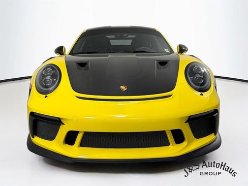 Used 2019 Porsche 911 GT3 RS RWD image 2