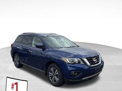 Used 2019 Nissan Pathfinder SV AWD/4WD image 1