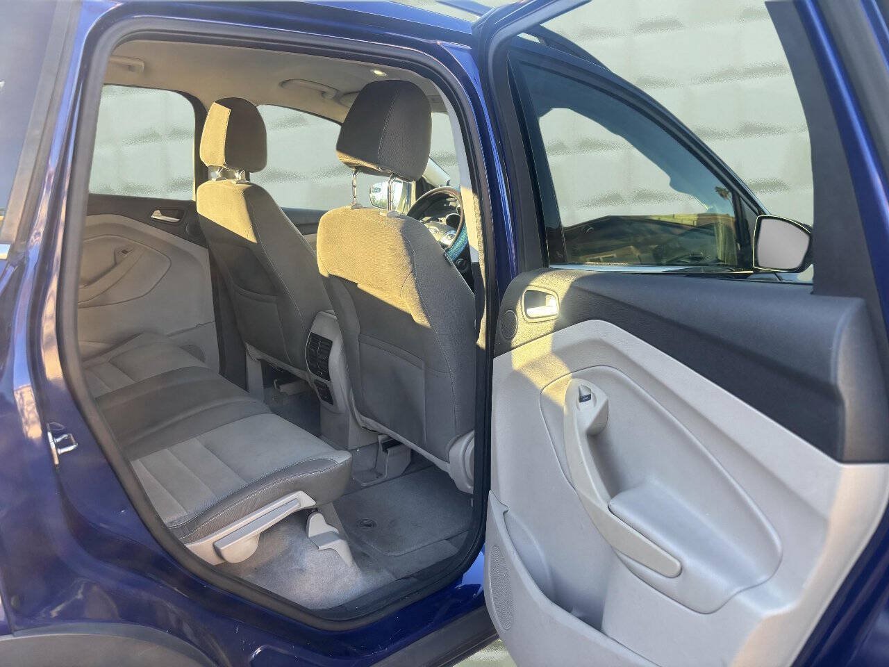 Used 2013 Ford Escape SE FWD image 16