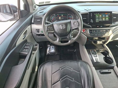 Used 2021 Honda Pilot EX image 12