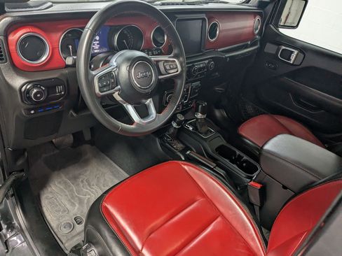 Used 2023 Jeep Wrangler Unlimited Rubicon 4xe AWD/4WD image 12