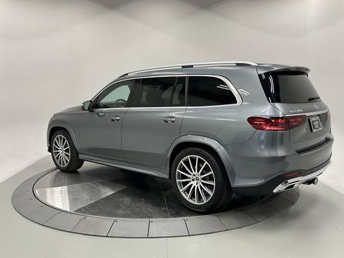 New 2025 Mercedes-Benz GLS 450 4MATIC image 5