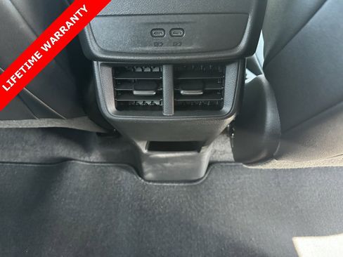 New 2026 Chevrolet Equinox LT w/ Convenience Package II image 11