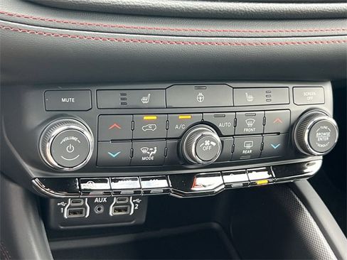 New 2026 Dodge Durango GT w/ Blacktop Package image 24