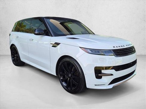 Certified 2025 Land Rover Range Rover Sport Dynamic SE AWD/4WD image 3