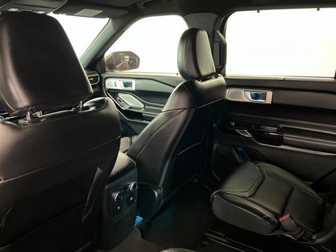 Used 2023 Ford Explorer ST w/ Equipment Group 401A image 19