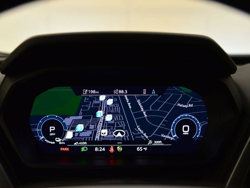 Certified 2024 Audi Q4 e-tron Prestige w/ Black Optic Package image 17