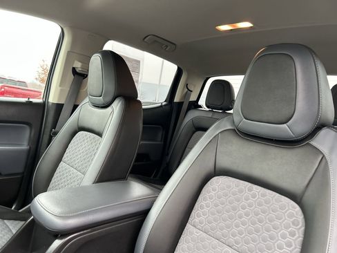 Used 2020 Chevrolet Colorado Z71 image 23