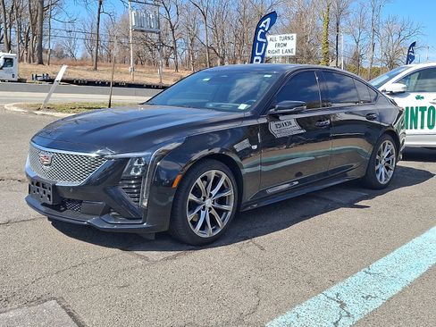 Used 2025 Cadillac CT5 Sport w/ Technology Package image 3