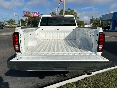 Used 2024 GMC Sierra 3500 Pro w/ Convenience Package image 24