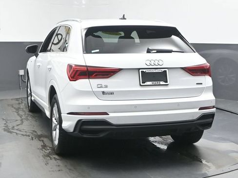 Used 2025 Audi Q3 2.0T Premium AWD/4WD image 37