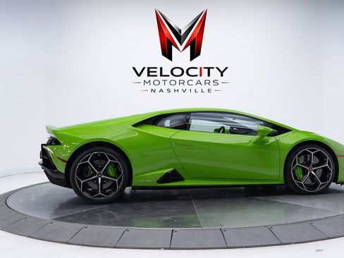 Used 2020 Lamborghini Huracan EVO AWD/4WD image 5