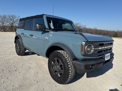Used 2021 Ford Bronco Big Bend image 8